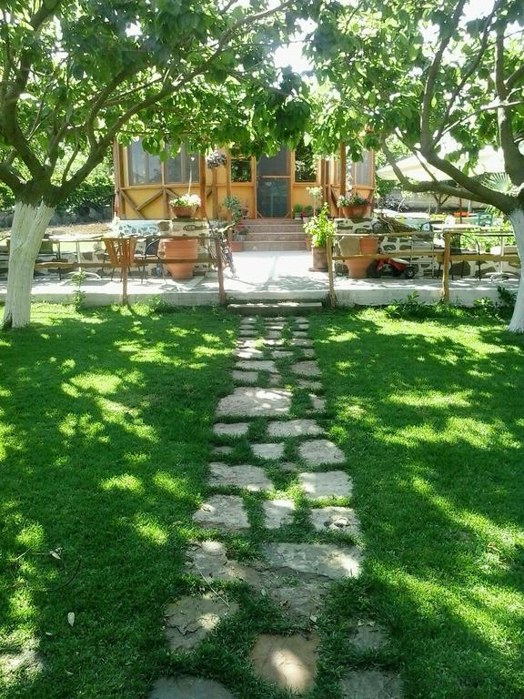 Gregory'S Village Plati  Exterior photo